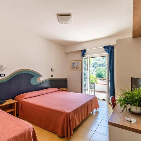 Hotel D'Amato Peschici Exteriör bild