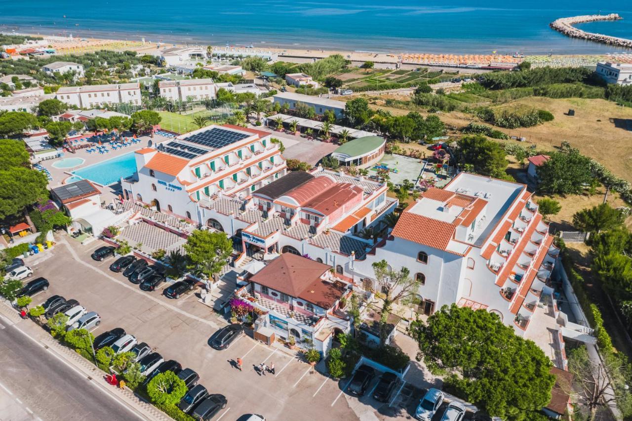 Hotel D'Amato Peschici Exteriör bild