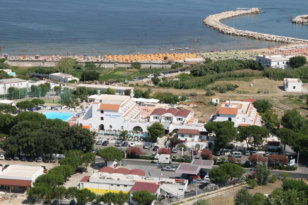 Hotel D'Amato Peschici Exteriör bild