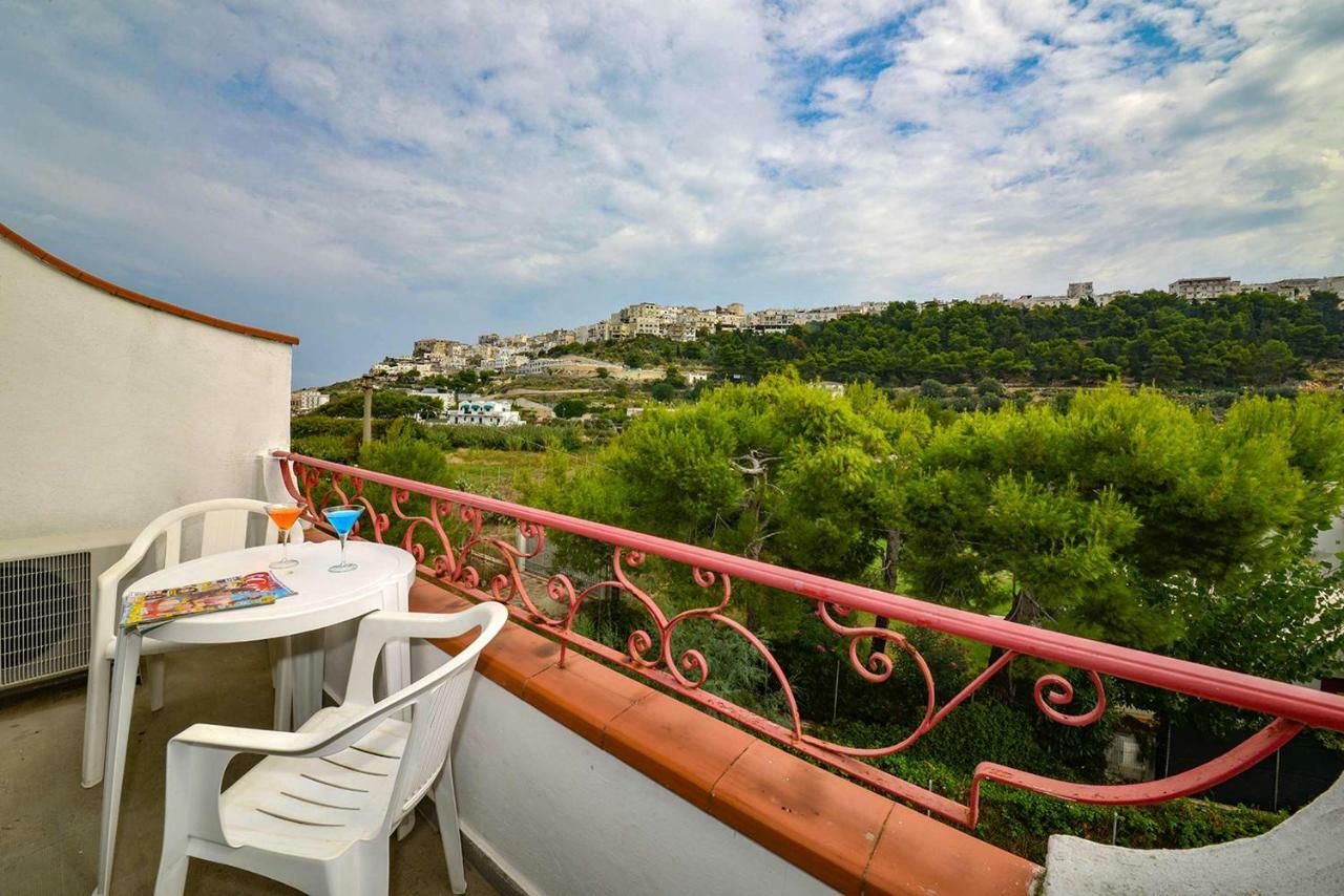 Hotel D'Amato Peschici Exteriör bild