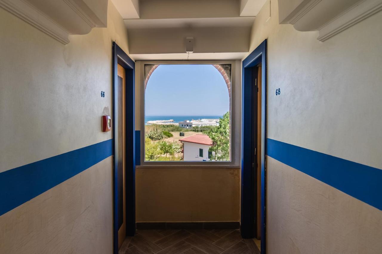 Hotel D'Amato Peschici Exteriör bild